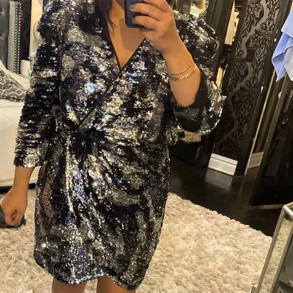 Tanya Taylor Zoey Sequin Dress - Picture 2 of 5